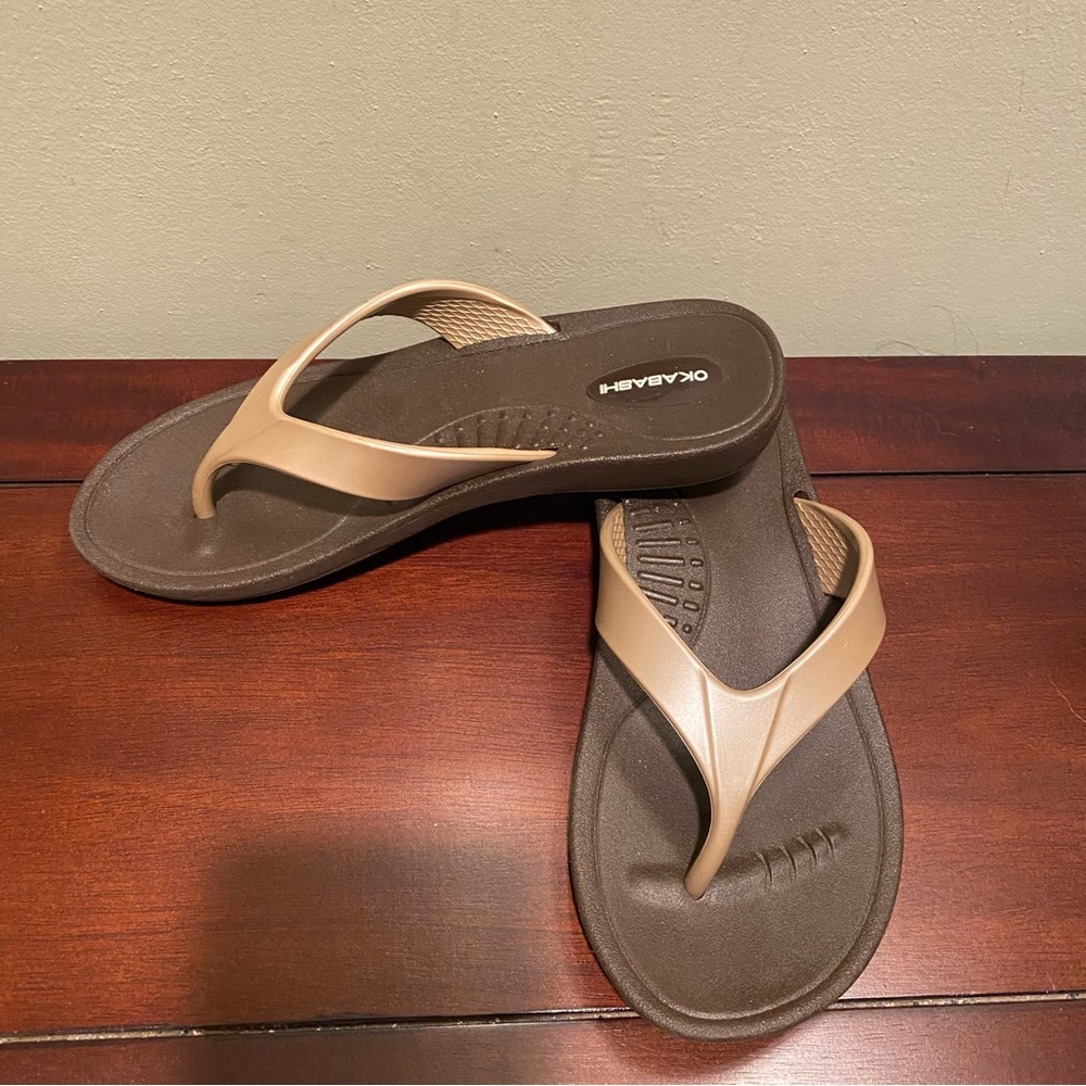 Okabashi Maui Contoured Flip Flop Brown Sz S